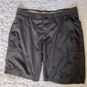 🌸Men’s shorts, light material with plenty of pockets